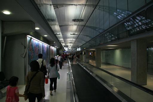 1033 Chiangmai-Bangkok-afscheid Bas en Yee.JPG